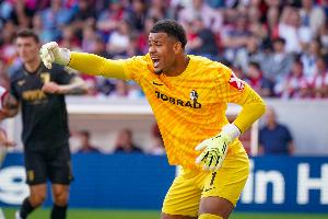 德天空：弗賴堡門將阿圖伯魯很可能被納帥征召，參加9月份世預(yù)賽