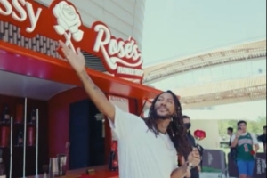 風(fēng)城玫瑰！羅斯曬中國(guó)行活動(dòng)視頻：感謝你們每一位的愛(ài)