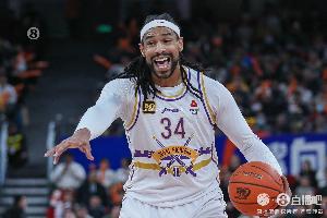 媒體人：薩林杰脾氣性格難以把控 到廣東遇到杜鋒指導(dǎo)得收斂收斂