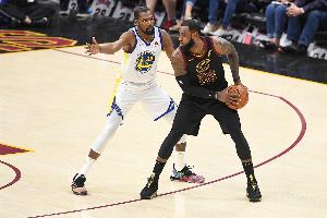 盧：若KD不去勇士他們無(wú)法戰(zhàn)勝騎士 那樣的話詹歐能再拿2-3冠