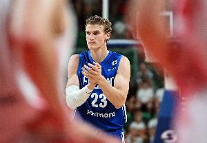 FIBA大殺器！馬爾卡寧出戰(zhàn)32分鐘 15中7&14罰12中砍28分6板7助2斷