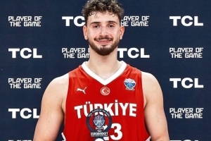 16分8板7助&對位波津完全占上風(fēng)！申京當(dāng)選土耳其首戰(zhàn)最佳球員