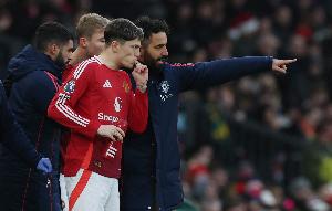 電訊報(bào)：切爾西與曼聯(lián)即將敲定加納喬的轉(zhuǎn)會(huì)，總價(jià)最高超4000萬(wàn)鎊