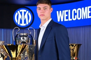 記者：俄超球隊澤尼特開啟帕拉西奧斯轉(zhuǎn)會談判，國米想永久出售