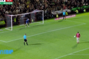 曼聯(lián)點(diǎn)球戰(zhàn)全過程：奧納納13罰僅撲出1球，庫尼亞、姆伯莫失點(diǎn)