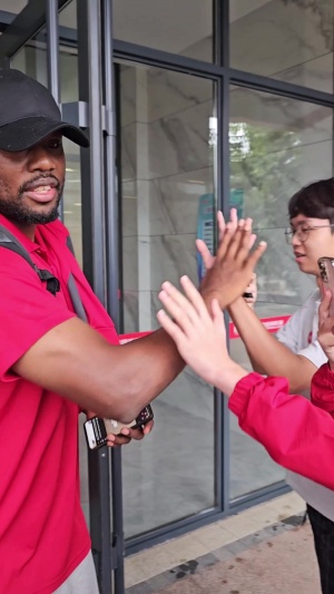 亞泰28日抵達(dá)玉溪 歷史上首次做客云南參加聯(lián)賽