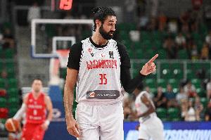 末節(jié)活躍獨(dú)得9分！比塔澤11中6&三分4中2拿到15分5板2助1斷