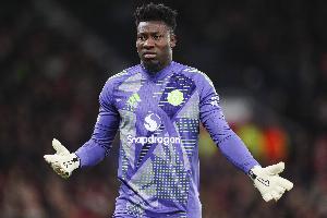 曼晚：曼聯(lián)球員認(rèn)為聯(lián)賽杯慘敗是新的低谷，更衣室對(duì)門將信心下降