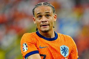 記者：西蒙斯與熱刺已完成簽約，官宣在即