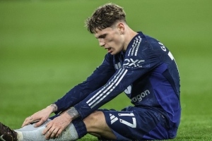 天空：切爾西首要任務(wù)仍是完成加納喬交易，決定不報(bào)價(jià)西蒙斯