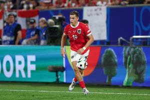 德天空：水晶宮與比利亞雷亞爾爭(zhēng)奪鮑姆加特納，尚未提交正式報(bào)價(jià)