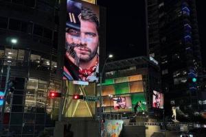 徹底切割了！達拉斯主場要求將球館附近的東契奇OW2廣告牌撤離