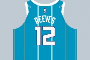 球衣記者：安東尼奧-里夫斯在黃蜂穿12號(hào)球衣 隊(duì)史上一位是奧科吉