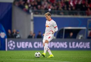 記者：那不勒斯租借埃爾馬斯交易完成，選擇買斷費1650萬歐