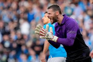 德赫亞之痛！BBC：轉(zhuǎn)會(huì)幕后英雄傳真機(jī)已OUT，現(xiàn)多用數(shù)字掃描文件