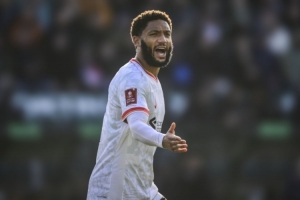 迪馬：米蘭評(píng)估阿坎吉的另一個(gè)替代選項(xiàng)，即利物浦的喬-戈麥斯