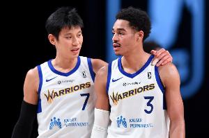 書豪經(jīng)典時(shí)刻之科比爆粗：我才不給他建議 他?都砍40分了