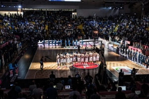 你知道嗎？希臘和塞浦路斯賽前共唱國歌 因兩國國歌為同一首