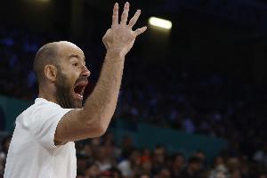 高歌猛進(jìn)！希臘小組賽三連勝提前鎖定16強(qiáng)席位