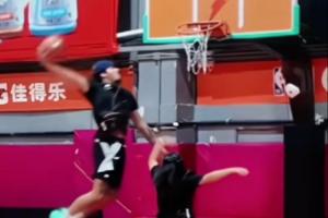 能給10分嗎？戈登中國行玩起扣籃大賽 上演多記創(chuàng)意扣籃！