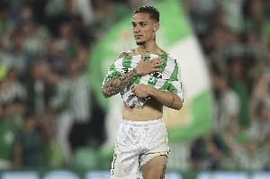 天空：安東尼預(yù)計(jì)將前往西班牙接受貝蒂斯體檢，總費(fèi)用2170萬鎊