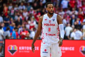 波蘭歸化個(gè)“喬丹”！勞埃德歐錦賽殺瘋了 場均28.3分&三分61.9%