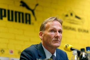 瓦茨克：工資帽勢在必行，我們的行業(yè)愿意接受海灣國家的資金