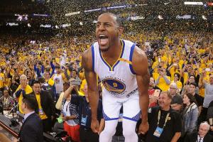 未來的勇士雕像擁有者！一哥觀戰(zhàn)女武神 大通中心掌聲歡呼聲雷動(dòng)