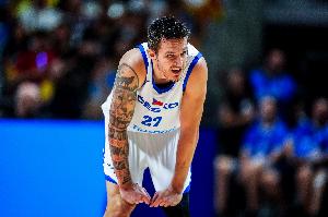 捷克男籃4連敗提前出局 克雷伊奇4戰(zhàn)場(chǎng)均7.5分&投籃27%&三分13.6%