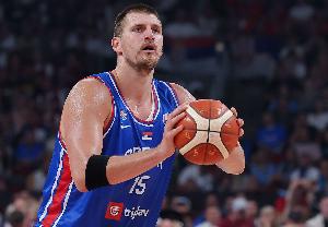 汗都沒(méi)流！約基奇僅出戰(zhàn)18分鐘 2中2輕松拿下6分7板4助正負(fù)值+15