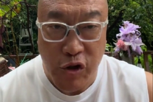 馬?。杭Z比利換隊(duì)可能不比哈登厲害 但絕不是球迷說(shuō)的拼圖球員