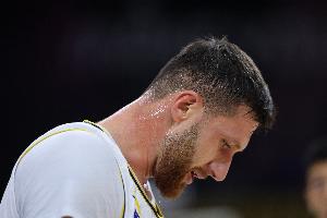 罰球差了點(diǎn)！波黑男籃罰球28罰13中 命中率僅46.4%