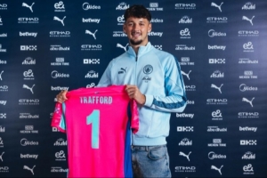 特拉福德：我一直相信自己會(huì)回到曼城，門(mén)將有時(shí)會(huì)像務(wù)農(nóng)一樣孤獨(dú)