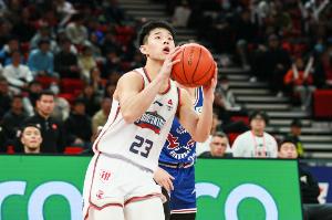 加盟NCAA D1強(qiáng)校？林葳經(jīng)紀(jì)人公司社媒關(guān)注俄勒岡大學(xué)男籃