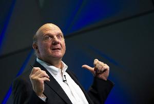 鮑爾默續(xù)小卡后給涉事公司打了5千萬 小卡續(xù)約&代言幾乎同時(shí)簽