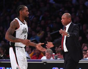 還有你的事？老里弗斯是與小卡簽虛假代言合同公司顧問委員之一