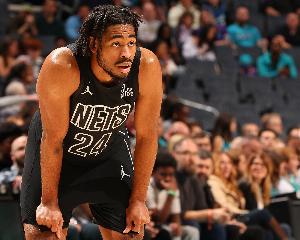 網(wǎng)媒：托馬斯認(rèn)為自己不比杰倫-格林差 想要接近4000萬的年薪