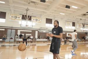 哈哈哈！追夢報假罰球數(shù)據(jù)干擾未能成功 穆迪絕殺罰球穩(wěn)穩(wěn)命中