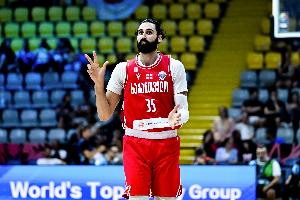 最后時刻5犯離場！比塔澤12中6&三分4中0拿到15分5板2斷2帽