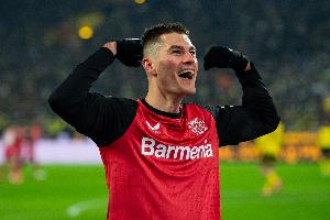 藥廠歐冠聯(lián)賽階段大名單：?？祟I(lǐng)銜，新援寬薩、巴斯克斯入選