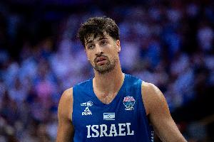 盡力局！阿夫迪亞22中12&罰球10中6砍34分 另有9板2助2斷