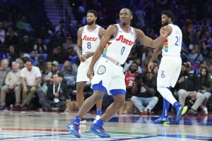 埃迪-豪斯：76人應(yīng)該圍繞馬克西建隊 他就是球隊的核心