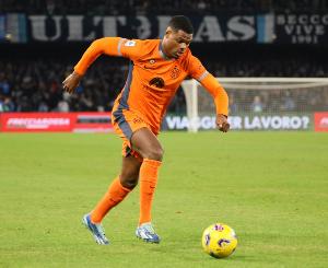 赫拉芬貝赫：鄧弗里斯度過了一個(gè)出色賽季，他有機(jī)會(huì)爭(zhēng)奪金球獎(jiǎng)