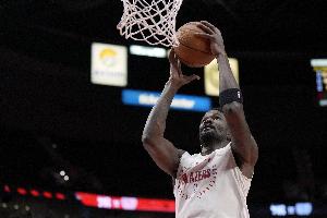 巴克利：NBA控制合同年限就為制裁艾頓這種人 只有在合同年才出力