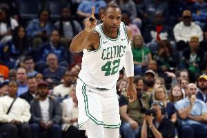 家有五老如何是好？勇士簽下39歲霍福德 庫明加鬧劇已做最壞打算