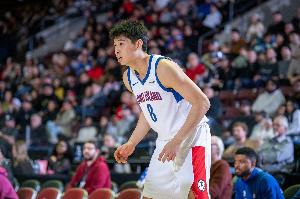 媒體人：崔永熙在復(fù)出之初應(yīng)該謹(jǐn)慎些 防止膝關(guān)節(jié)過度扭曲或翻轉(zhuǎn)