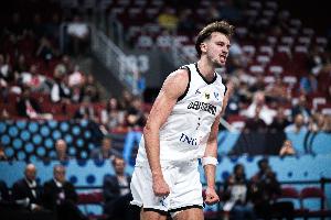 施羅德：小瓦格納讓我們變得與眾不同 和他并肩作戰(zhàn)沖擊冠軍很棒