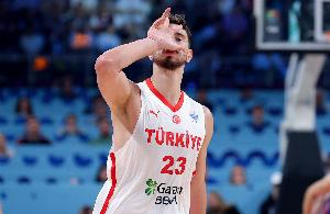 歐錦賽歷史最年輕三雙先生！申京：意義不大 很高興贏下了比賽