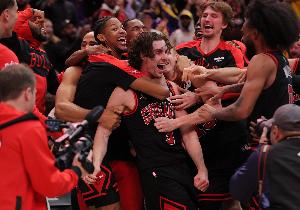 起初要價(jià)3000萬(wàn)美元一年！吉迪最終簽下均薪2500萬(wàn)美元4年合同