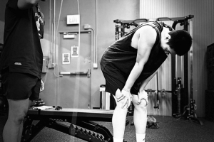 打磨技術(shù)！胡明軒社媒曬在美國(guó)特訓(xùn)圖片